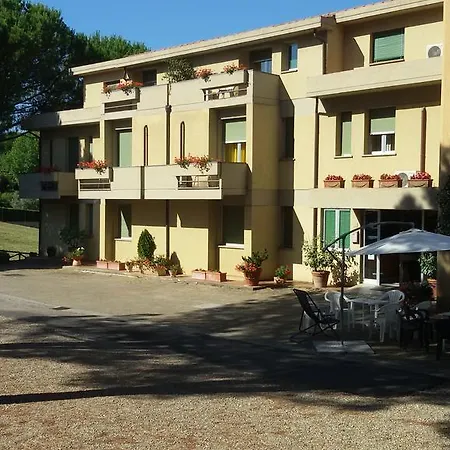 Primavera 3* בארברינו די ואל ד'אלסה