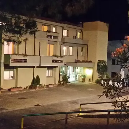 Primavera בארברינו די ואל ד'אלסה