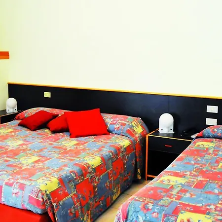 호텔 Primavera 바르베리노 디 발 델사