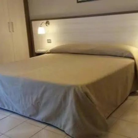 Primavera Hotel