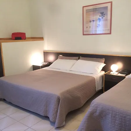 Primavera Hotel